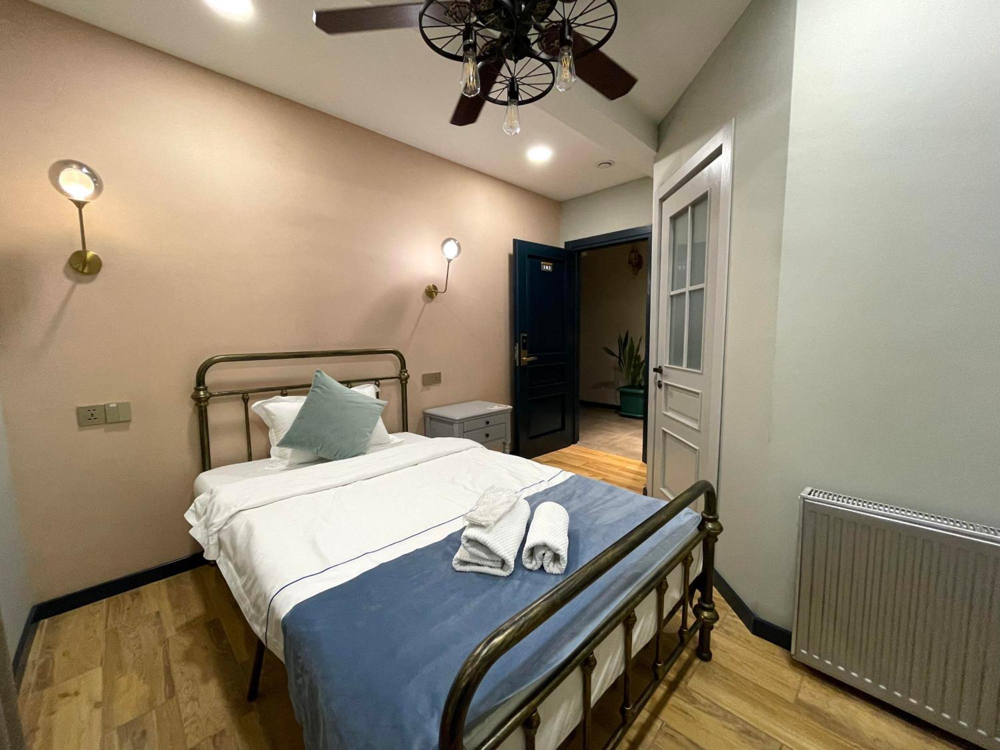 Apart Hotel Console Tbilisi Eksteriør bilde